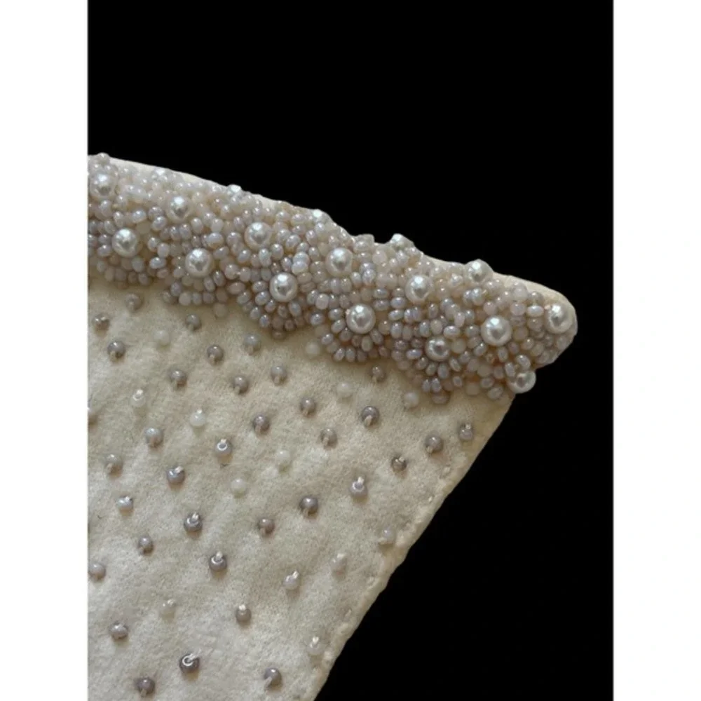 Vintage 60’s White Beautiful Beaded Gloves Made In Hong Kong